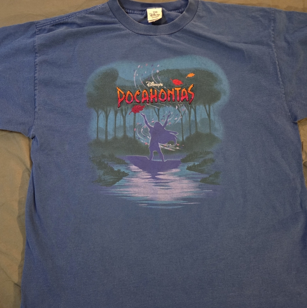 Vintage 90s Disney Store Pocahontas T-Shirt Embroidered Double Sided Blue XXL - Picture 2 of 6